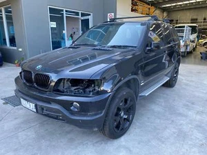 BMW X5 E53 11/2000-12/2006 LEFT FRONT WHEEL ARCH FLARE - Picture 1 of 12