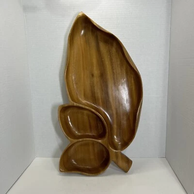 "Bandeja de servir dividida de hojas de madera House of Monkey Pod Hawaii 20x11x2"" de colección" Foto 1 de 4