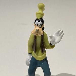 Vintage Disney Goofy Green Shirt Hat Brown Vest PVC Figure Cake Topper - Picture 1 of 12