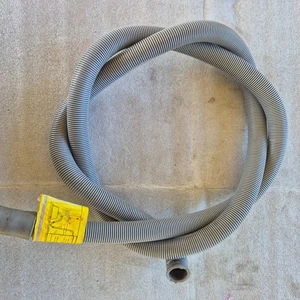 Genuine Emilia Dishwasher Outlet Drain Hose EDW61SS EDW61SS - Bild 1 von 4