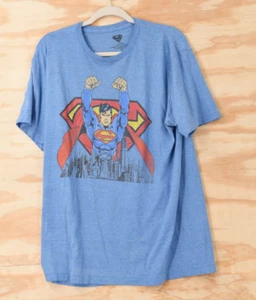 Superman Metropolis Skyline DC Authentic Mens Large T-Shirt - Picture 1 of 10