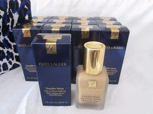 Neu im Karton Estee Lauder Double Wear Make-up Stay-In-Place 30ml 1oz Foundation "WÄHLEN" - Bild 1 von 4
