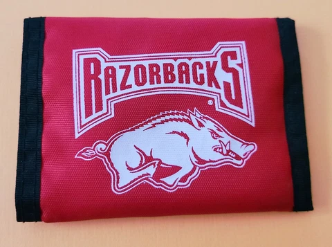 Vintage Arkansas Razorbacks Men's Red Strap Wallet Big Logo Rare Cover