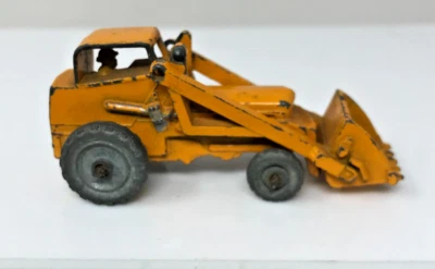 MATCHBOX 1-75 SERIES NO 24 WEATHERILL HYDRAULIC GRAY WHEELS M565 - Image 1 of 4