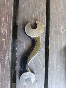 Armstrong 662D  CURVED WRENCH OPEN END - Picture 1 of 6