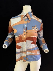 Vintage 70's Korean Polyester Button Up Top Art Deco Building & Ladies S/M - Picture 1 of 15