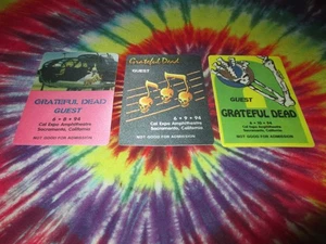 GRATEFUL DEAD BACKSTAGE PASS CAL EXPO SACRAMENTO CALIFORNIA JUNE 6/8+9+10/1994 - Picture 1 of 2