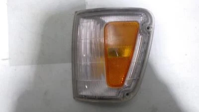 93 TOYOTA T100 LEFT Front Lamp   - Image 1 of 4