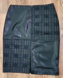 Ivanka Trump Womens Size 12 Black Skirt Faux Leather & Plaid Trendy Stylish - Picture 1 of 13