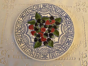 Gien : Plat Rond à Gâteaux/ Faïence Modèle " Oiseau Bleu Fruit " - Picture 1 of 12