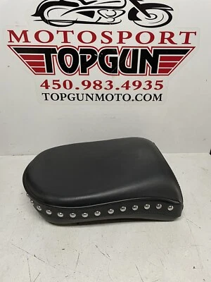 1998 - 2010 YAMAHA XVS650 V-STAR CLASSIC CORBIN STUDDED TOURING PASSENGER SEAT - Image 1 of 4