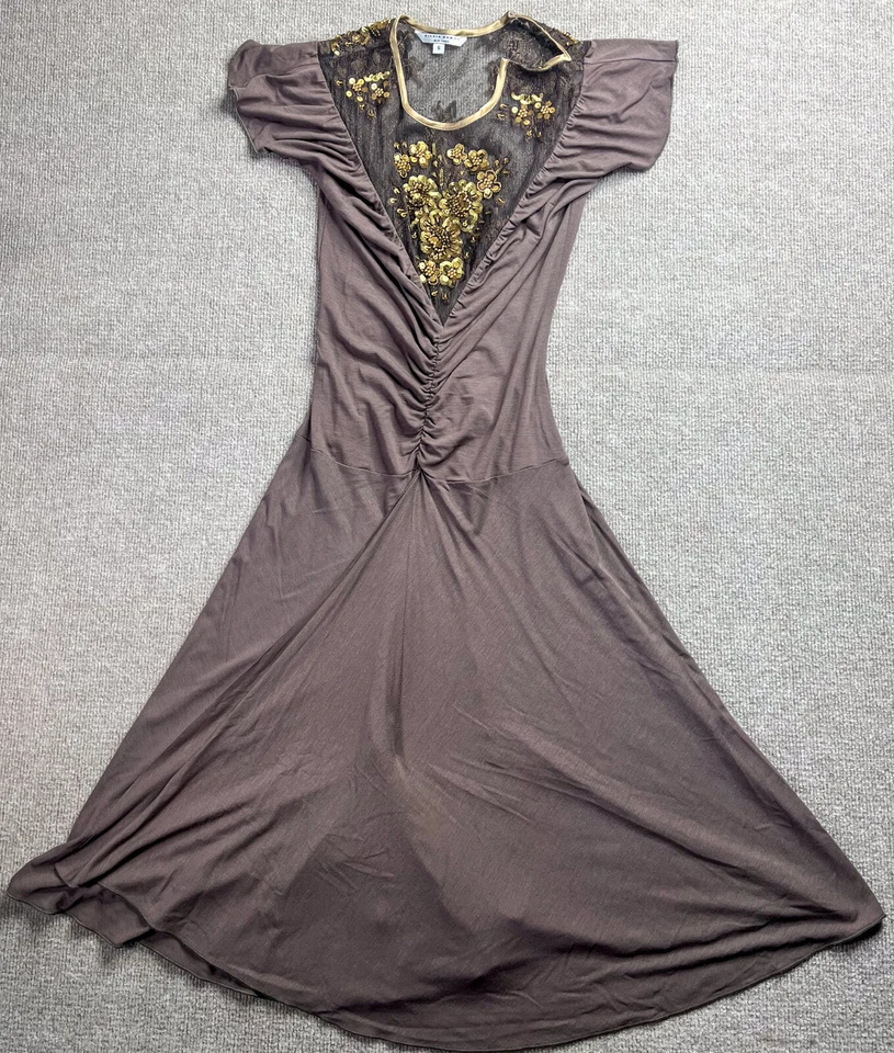 Vestido Alexia Admor pequeno marrom bordado sem mangas coquetel cintura elástica - Imagem 1 de 4