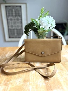 Timberland Crossbody Bag Wallet Phone Case Brown Leather RFID Detachable Strap - Picture 1 of 10