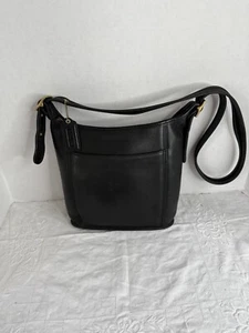 Vintage Coach 9816 Slim Duffle Medium Size Black Leather Crossbody Shoulder Bag - Picture 1 of 10