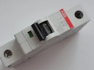 Sicherung ABB Leitungsschutz Sicherungsautomat B 16A - Bild 1 von 1