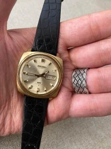 Seiko DX 36mm Cinturino Pelle Orologio da Polso Uomo Vintage 6106-7129T (Usato) - Foto 1 di 9