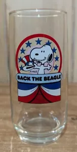 Vintage Snoopy For President Peanuts "Back The Beagle" Vetro 6" - Foto 1 di 6