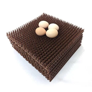 Hen's Choice™ - NestTurf Washable Chicken Nesting Pads, Coop bedding for Hens - Picture 1 of 7