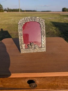 Vintage Metal Pewter Photo Picture Frame Floral Vine 2 Cats In Window 4.5x6” Box - Picture 1 of 6