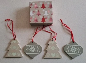 Avon MDF Hanging Christmas Tree Decorations Red Cream Grey - Picture 1 of 1