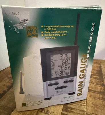 Oregon Scientific ~ Wireless White Rain Gauge Yard RainFall Tracker, Temp RGR122 - Image 1 of 4
