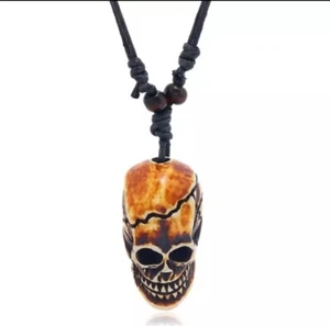 Collar Colgante Calavera Cráneo Humano Halloween Disfraz Gótico Hueso Marrón - Imagen 1 de 5