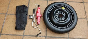 Rueda de repuesto galleta Mitsubishi Colt T115/70R15 90M S300 Con gato y llaves. - Imagen 1 de 3
