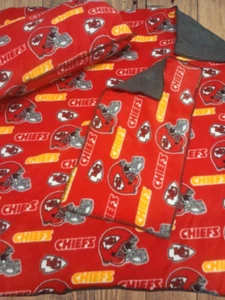Juego de mantas de viaje hechas a mano de doble capa para niños pequeños "Chiefs" - Imagen 1 de 1