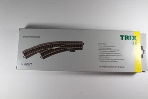 Trix HO C-Gleis 62671 Bogenweiche links Handbetrieb, Neuware. - Bild 1 von 1