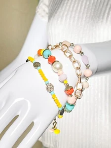 Plunder 4 Strand Beaded Bracelet  Gold Tone Yellow Orange Pink Glass - Picture 1 of 6
