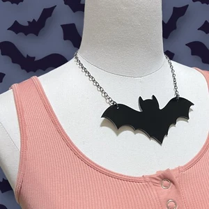 Black Bat Necklace - Goth Vampire Gothic Halloween Costume Party - Picture 1 of 5
