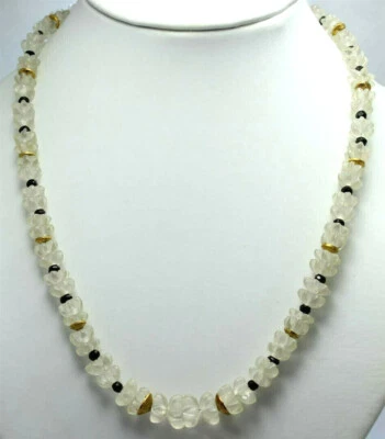 Pietra di Luna Collana Con Spinello Forma Fiore Gravier Pezzo Unico 925 Argento - Immagine 1 di 2