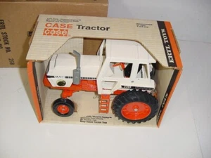 1/16 Vintage Case 2390/2590 Silver Muffler Collector Edition Tractor Set NIB! - Picture 1 of 11