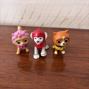 Lote de 3 figuras de la Patrulla Canina Mariscal y Gatito Catástrofe X2 - Imagen 1 de 2