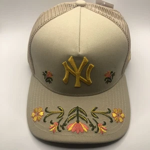 New Era 49Forty Floral New York Yankees Mujer Beige Snap Back Sombrero - Imagen 1 de 10
