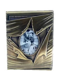 Cornice portafoto Hollywood Regency ottone 5x7 con apertura ovale vintage anni 80 - Foto 1 di 6