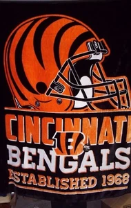 Manta de doble cara NFL Cincinnati 50"" x 60"" nueva con etiqueta - Imagen 1 de 5