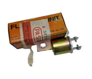 NOS LUCAS Triumph Flasher Unit 12V (A347445) 20-2011 - Picture 1 of 2