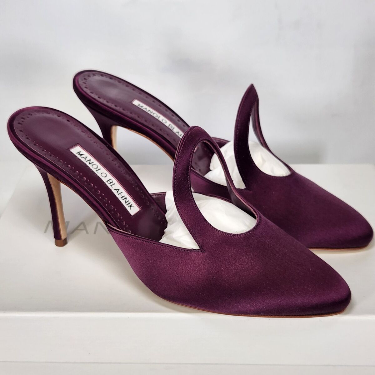 Manolo Blahnik Purple Heels for Women for sale - eBay Manolo Blahnik Purple Heels for Women for sale - eBay