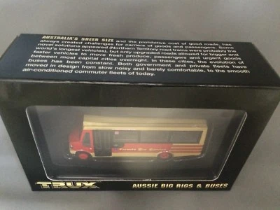 1/76  TRUX TX14B Mercedes Minibus - Red/Yellow - Image 1 of 2