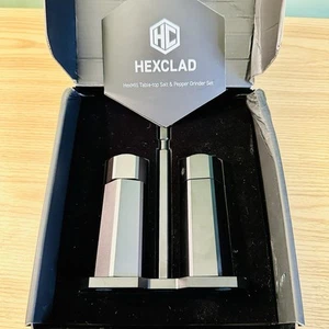 HexClad Table-Top Salt & Pepper Grinder Mill Set Carrying Caddy Holder Platinum - Bild 1 von 12