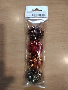 4 Geschenkschleifen warme Farben metallic Rosetten 4,5cm NEU Fertischleifen - Bild 1 von 2
