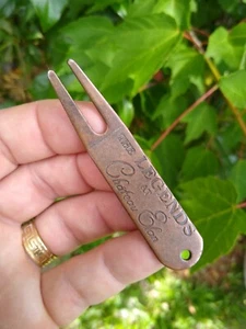 Vintage Rare The Legends At Chatreau Of Elan Brass Divot Tool - Nice! Georgia - Picture 1 of 3