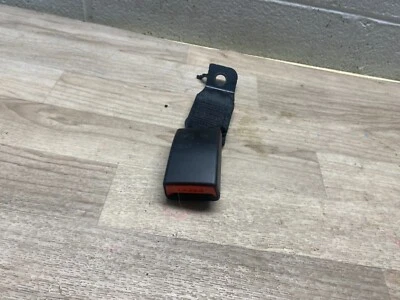 BMW 328I 428I F30 GT OEM 12-18 REAR RIGHT SEAT BELT BUCKLE CENTER - Image 1 of 3