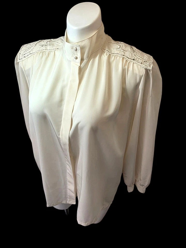Blusa Koret Años 80 90 Marfil Talla 18 Cuentas Detalle Hombro Cuello Simulado Largo Slv Top Foto 1 de 4