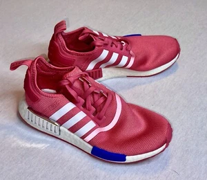Adidas Women NMD_R1 Hazy Rose 2020 Size 8 Brand New FX7073 B11 - Picture 1 of 7