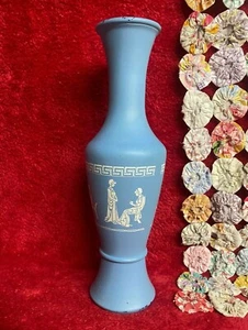 Vtg Avon Wedgewood Vase Greek Roman Key Design Light Blue & White Decorations - Picture 1 of 8