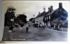 Vintage Postcard Of The Cross, Coldingham - Unused - Picture 1 of 4