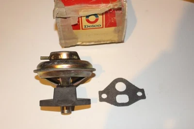 Válvula EGR NUEVO DE STOCK Delco GM 17064939 - 1977-89 AMC, Chevrolet, Jeep, Pontiac, etc... Foto 1 de 4