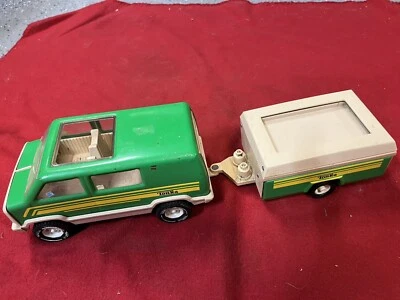 VINTAGE TONKA 1970'S GREEN YELLOW STRIPE VAN & POP UP CAMPER & MAN MADE IN USA - Image 1 of 2